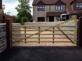 New gate