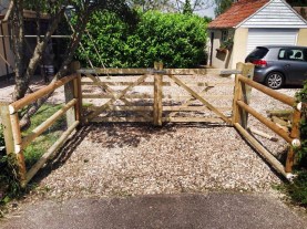 New gate